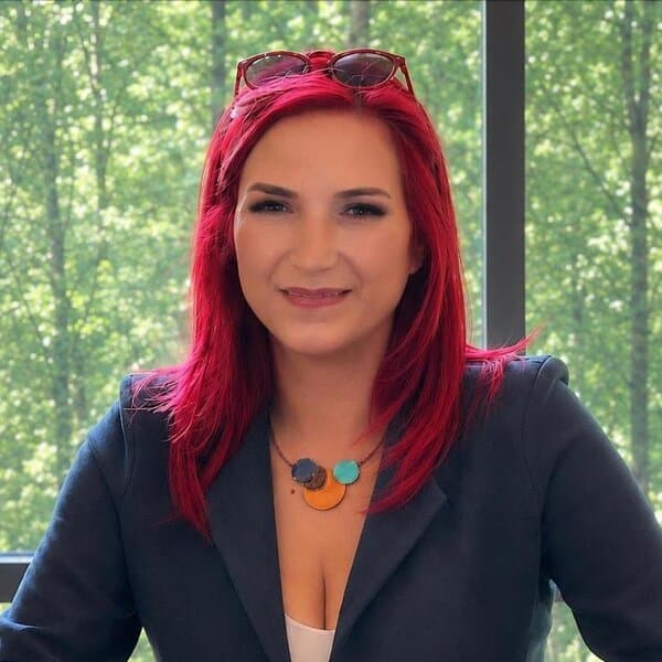 Zehra Çelenk